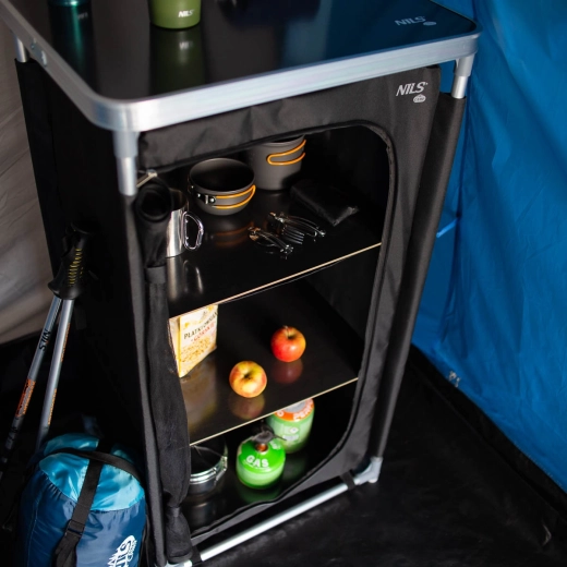 Trzy półki i blat górny dla maksymalnego porządku