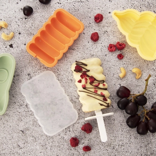 Uszczelniona pokrywka przeciw rozlaniu i zapachom