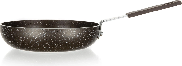 Szybkie i równomierne nagrzewanie dzięki aluminiowemu korpusowi