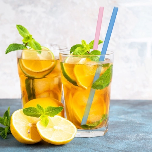 Odpowiednie do zimnych i ciepłych napojów