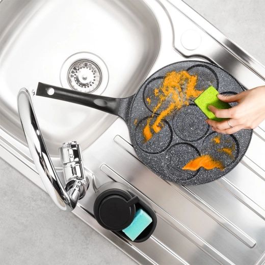 Równomierne nagrzewanie i łatwa pielęgnacja