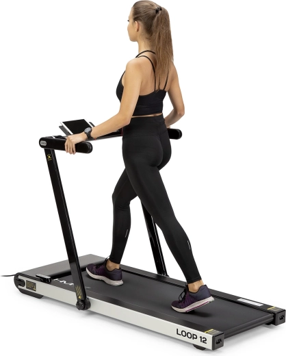 Składana konstrukcja i łatwe przemieszczanie