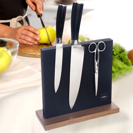 Dwustronna magnetyczna powierzchnia dla większej przestrzeni do przechowywania