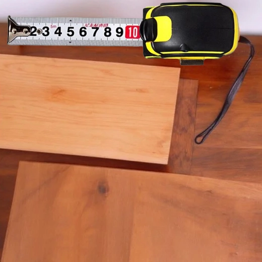 Precyzyjny pomiar dzięki szerokiej stalowej taśmie