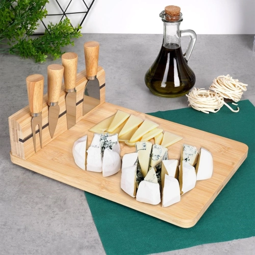 Stabilność dzięki antypoślizgowym nóżkom