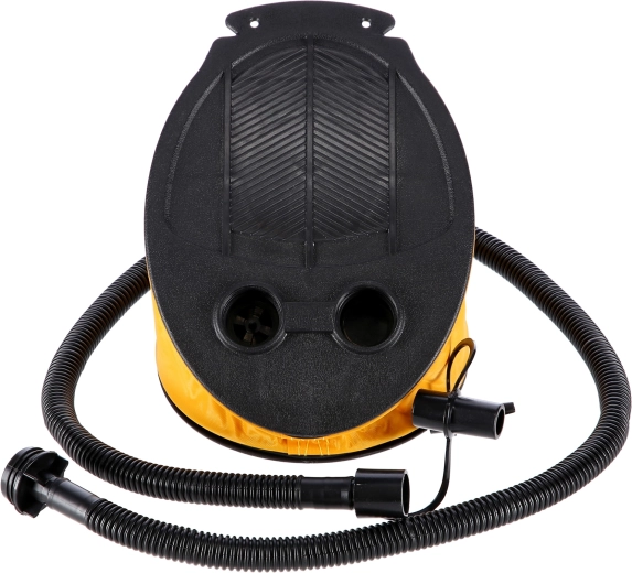 Dwa porty do pompowania i wypompowywania