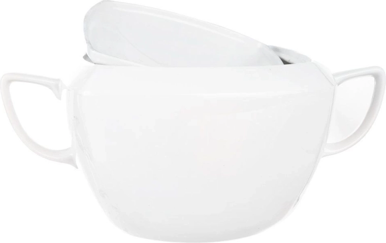 Duża pojemność dla wygodnego serwowania