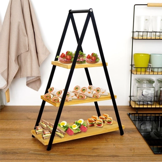 Wielopoziomowa prezentacja bez zbędnej zabudowy