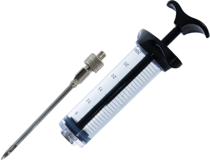 Precyzyjne dozowanie dzięki podziałce 30 ml