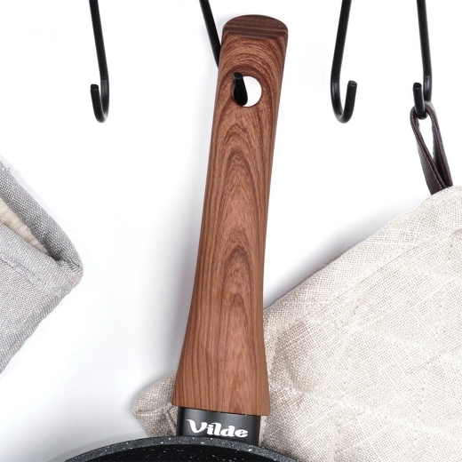 Ergonomiczny, nienagrzewający się uchwyt