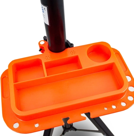 Praktyczna półka na narzędzia