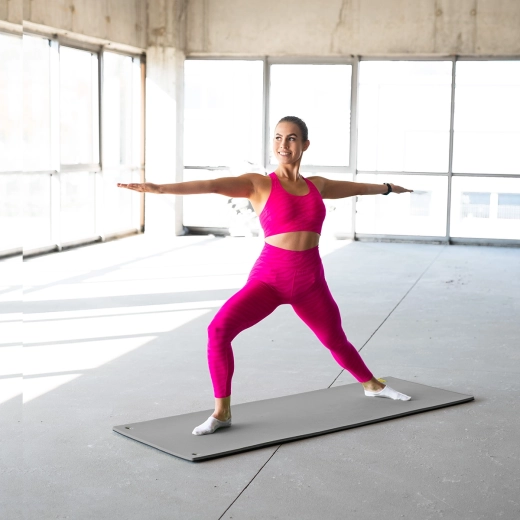 Antypoślizgowa stabilność na różnych nawierzchniach