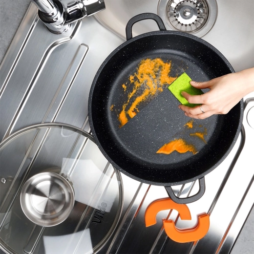 Nieprzywierająca powłoka granitowa i łatwa pielęgnacja