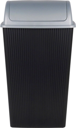 Wytrzymały materiał w 90% z recyklingu