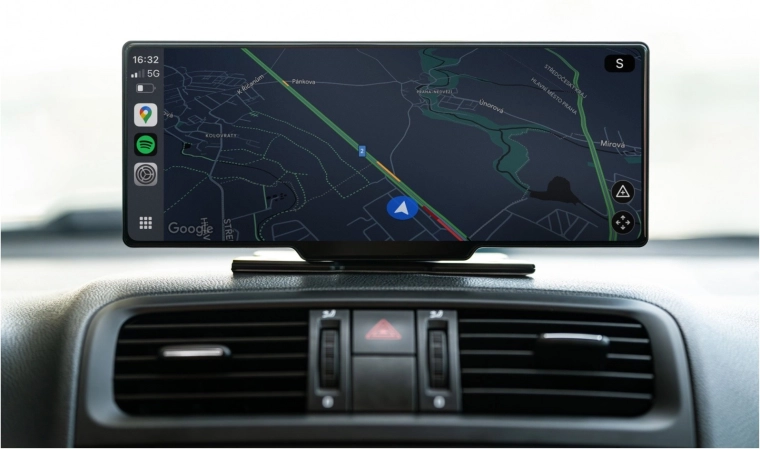 Szeroki 10,26" dotykowy wyświetlacz IPS