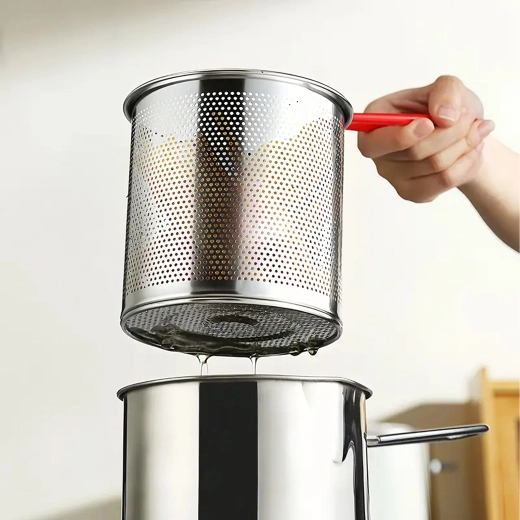 Kompaktowy design z odłączaną rączką