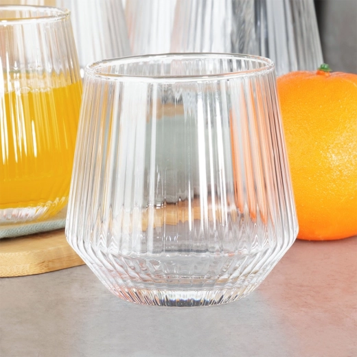 Wytrzymałe szkło i łatwa pielęgnacja w zmywarce