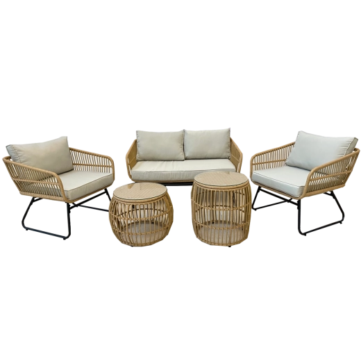 Lekka, ażurowa forma z technorattanu