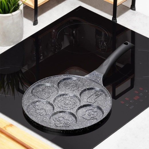 7 zabawnych form z tłoczeniami zwierzątek