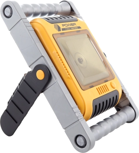 Stabilny stojak i łatwe kierowanie światła