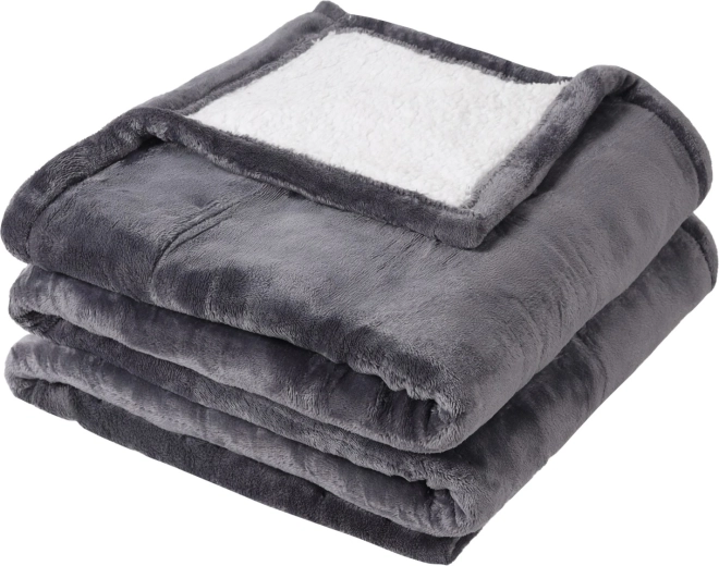 Miękki, dwustronny materiał dla całodziennego komfortu