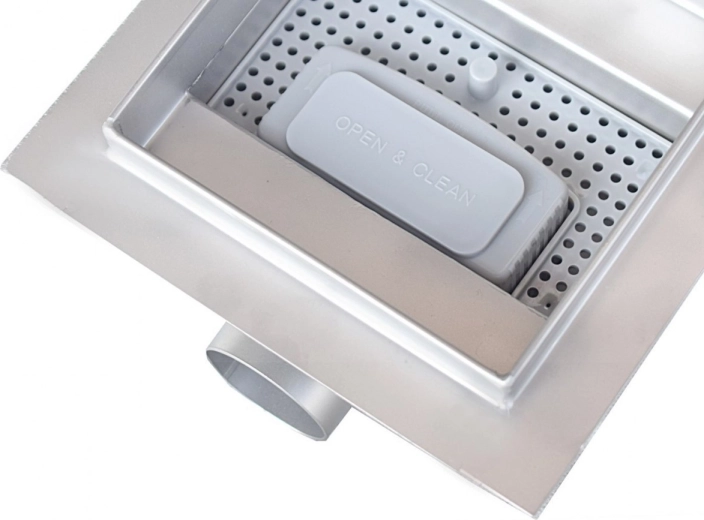 Łatwe czyszczenie z wyjmowanym koszyczkiem