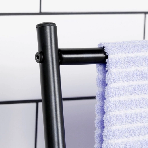 Stabilna metalowa konstrukcja