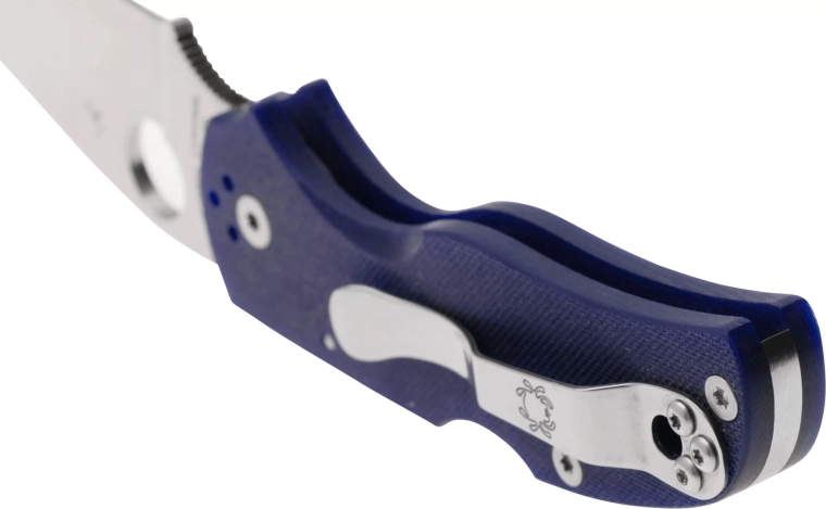 Ergonomiczna rękojeść G10 i 4‑pozycyjny klips