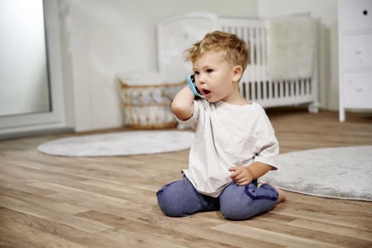 Zabawa w telefonowanie