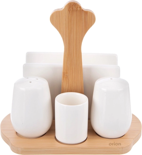 Wszystko razem na eleganckiej bambusowej podstawie