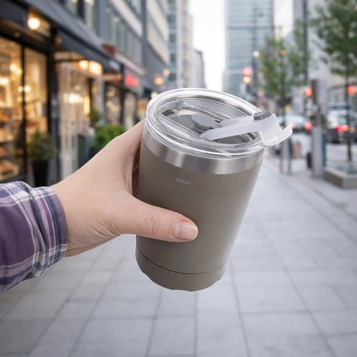 Pokrywka do wygodnego picia w podróży