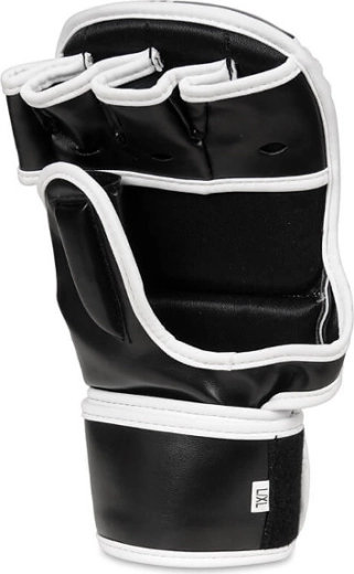 Otwarta dłoń dla chwytu i wentylacji