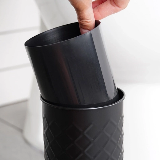 Higieniczny stojak z wyjmowanym wkładem