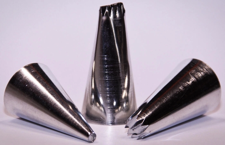 Zestaw końcówek cukierniczych – 3 sztuki, blacha ocynowana, mix kształtów