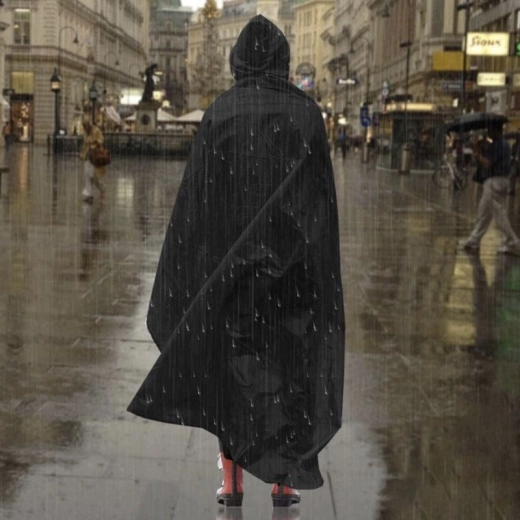 Wodoodporna koc piknikowy z peleryną przeciwdeszczową – czarny