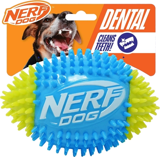 Nerf Dog piszcząca piłka nożna z wypustkami 15 cm