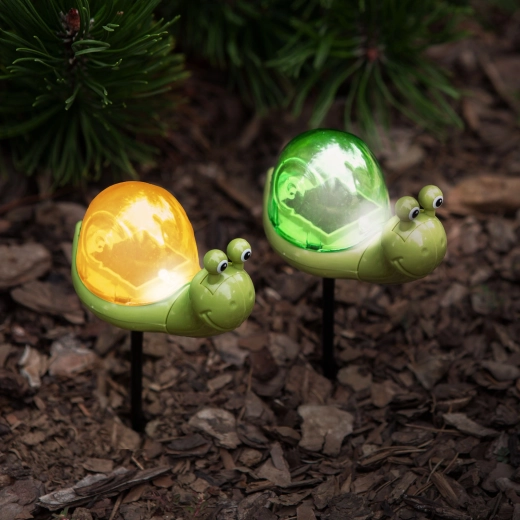Solarna lampa LED wbijana w kształcie ślimaka - 1 sztuka
