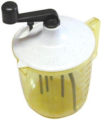 Ręczna ubijaczka 0,75 l z plastikowym pojemnikiem i trzepaczkami, mix kolorów