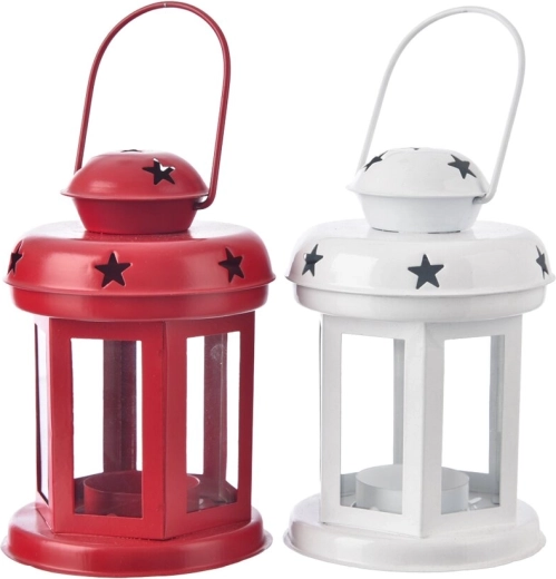 Metalowy lampion z ażurowymi wycięciami w kształcie gwiazd 12 × 12 × 15 cm