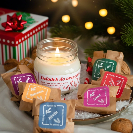 Pachnąca świeca premium – Dziadek do orzechów / Produkt polski