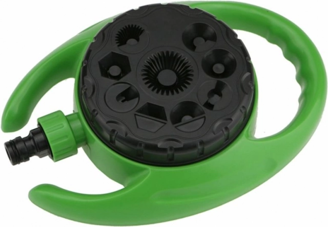 Zielony ogrodowy spryskiwacz z 9 funkcjami i deszczowym prysznicem