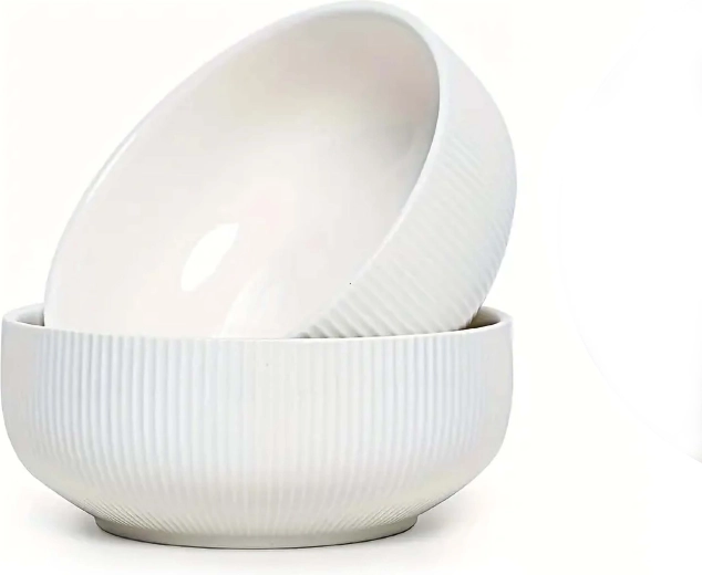 Miska 530 ml z żebrowanej ceramiki, kremowobiała