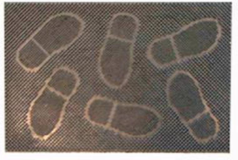 Gumowa wycieraczka z wypustkami 40 × 60 cm