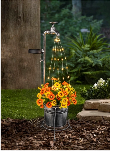 Solarnа lampa ogrodowa z kranikiem i donicą, 30 ciepłych LED, 60 cm