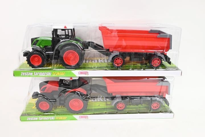 Traktor z przyczepą