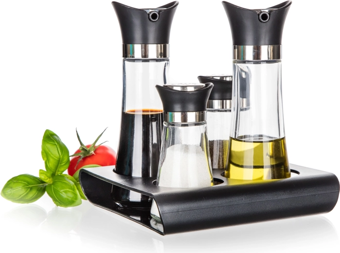 Kompletna organizacja przypraw w jednym miejscu