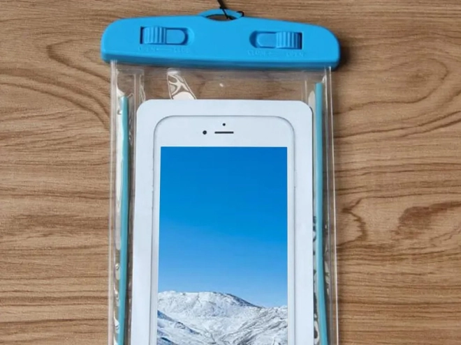 Wodoszczelne etui na telefon