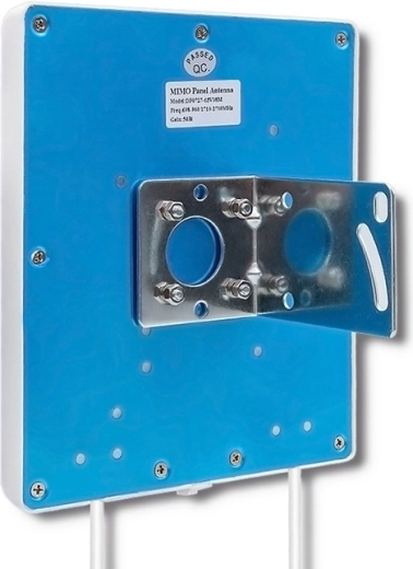 Silny kierunkowy zysk 14 dBi