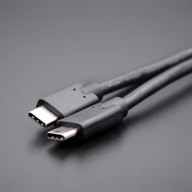 Kabel USB-C na USB-C do przesyłania danych i ładowania, 3m, czarny