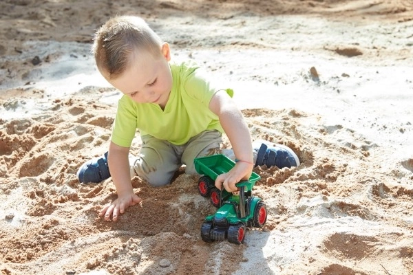 Auto Truckies traktor z przyczepą plastikowy 32cm z figurką w pudełku 24m+